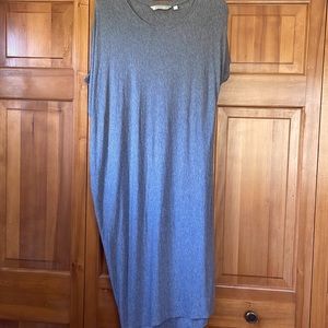 Athleta t-shirt dress